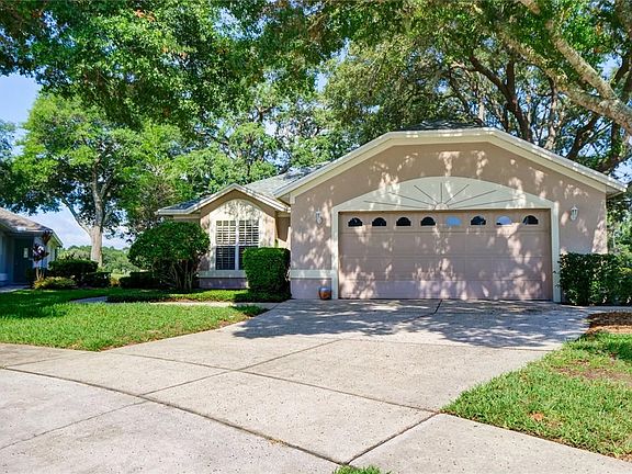 2nd image of 7024 Arcadian Ct