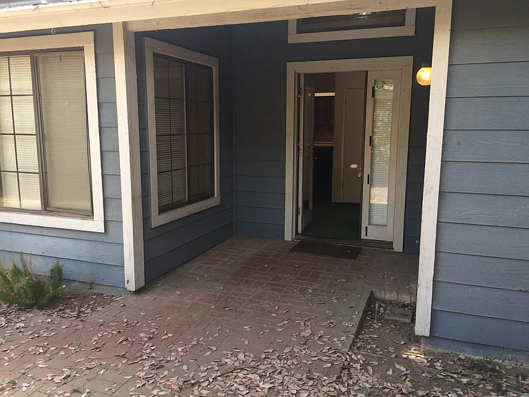7131 Hanover Cir — Photo 8