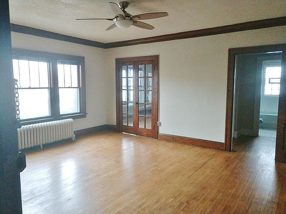 3rd image of 4611 Bryant Ave S