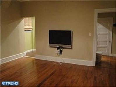 4th image of 250 S 13th St APT 4C