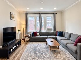 453 Washington St, Brookline, MA