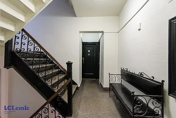 Rented by LC Lemle Real Estate Group | media 15