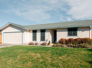 3018 Clearview Ave, Medford, OR 97501