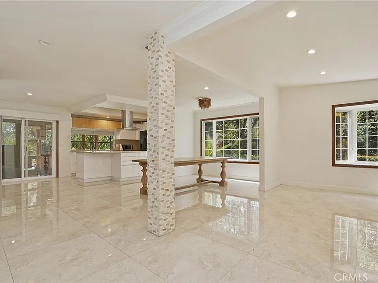 16682 Oakhurst Cir — Photo 14