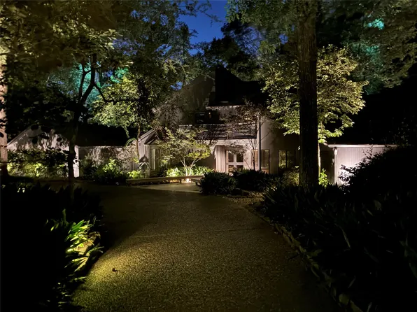 23414 Holly Hollow St, Tomball, TX 77377