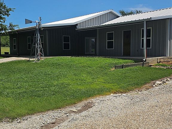 4th image of 236 Deer Shadow Cir
