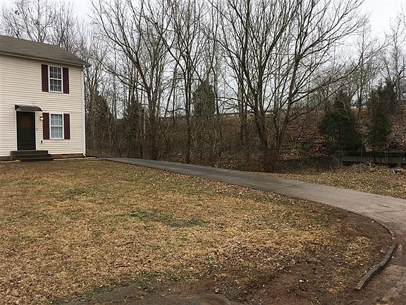 3rd image of 1801 Colt Dr APT 2