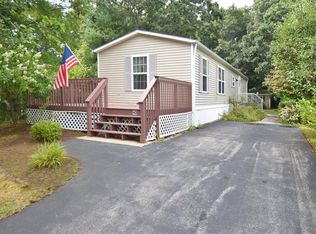 40 Pitch Pine Pl, South Kingstown, RI 02879