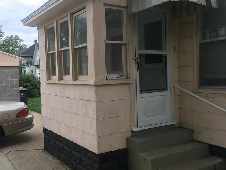 Side Entry