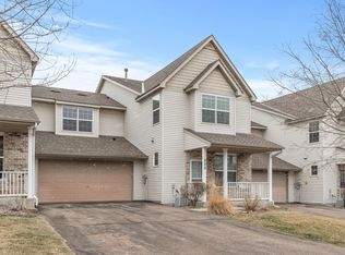 956 Conner St, Chaska, MN 55318