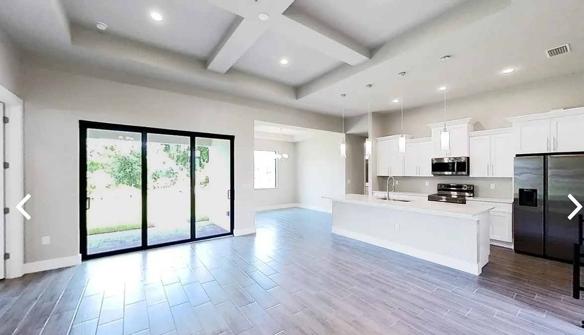 4 bed, 1900 sqft, $2,295 — Photo 2
