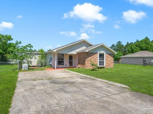 479 Bay Pine Villa Dr, Pensacola, FL 32506