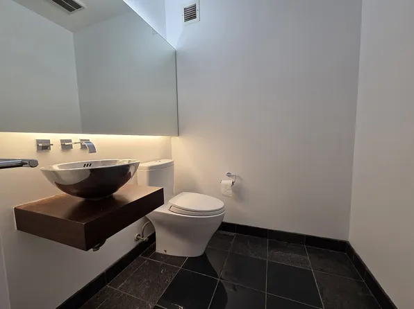 247 West 46th Street image 6 of 9