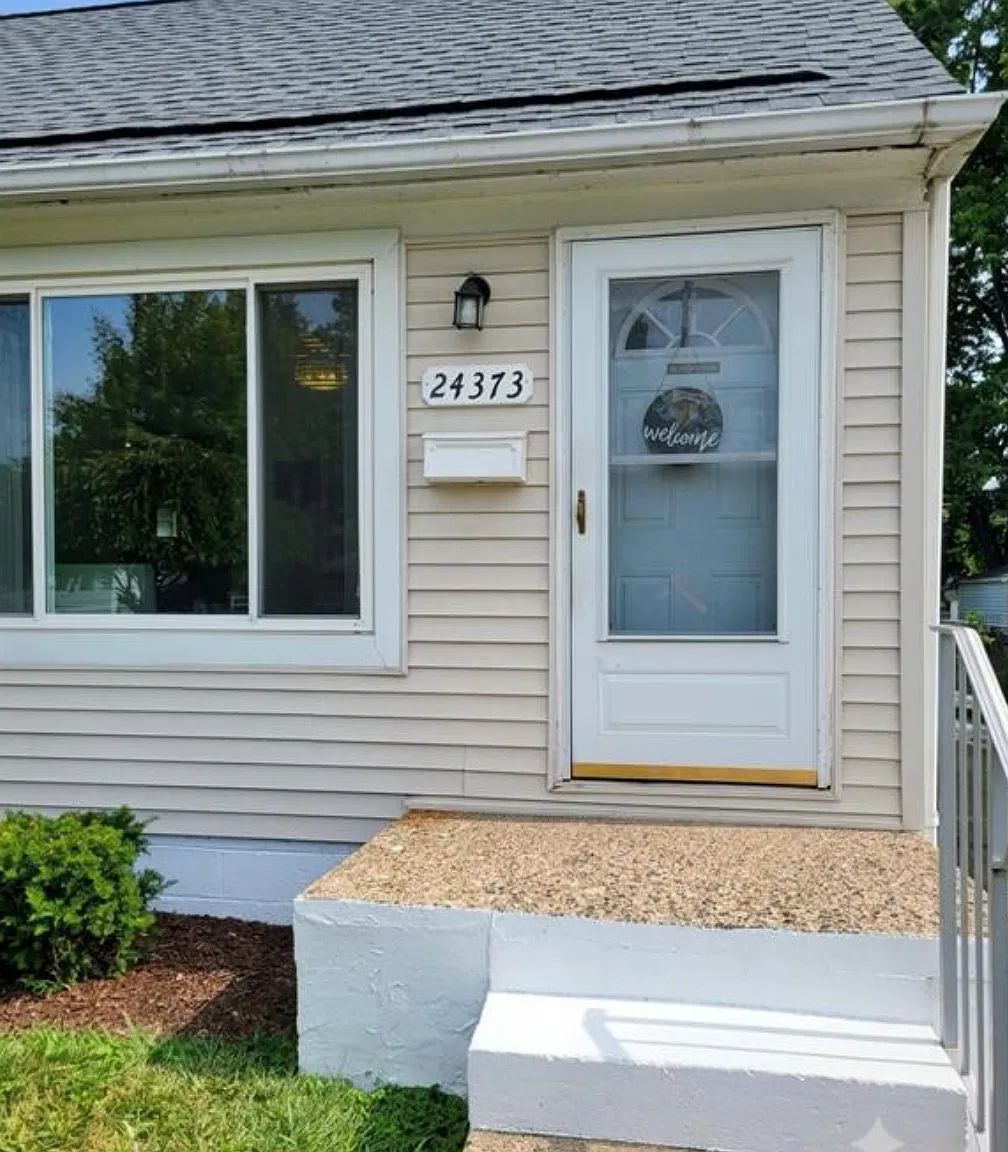 3 bed, 1200 sqft, $1,475 — Photo 4