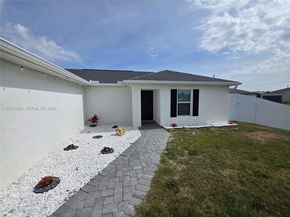 1926 NW 31st Ter