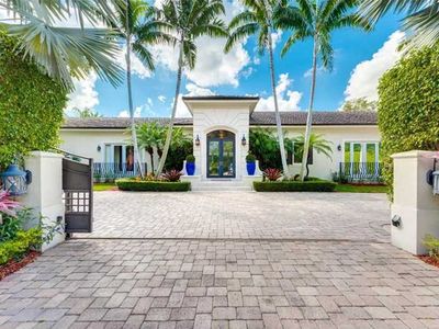 6090 SW 112th St, Pinecrest, FL, 33156