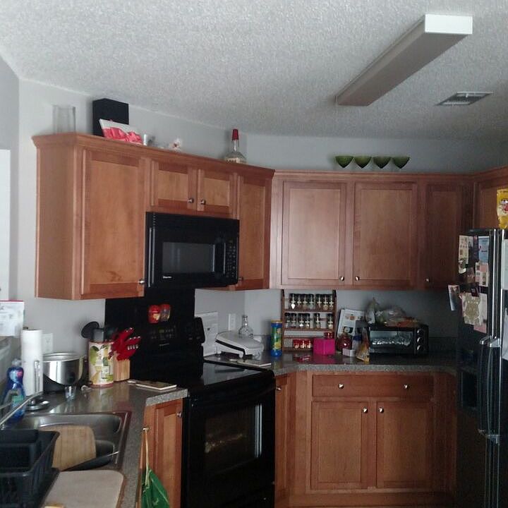 2nd image of 144 Burton Rd