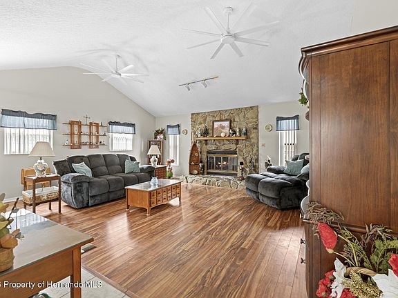 5th image of 13378 Drayton Dr