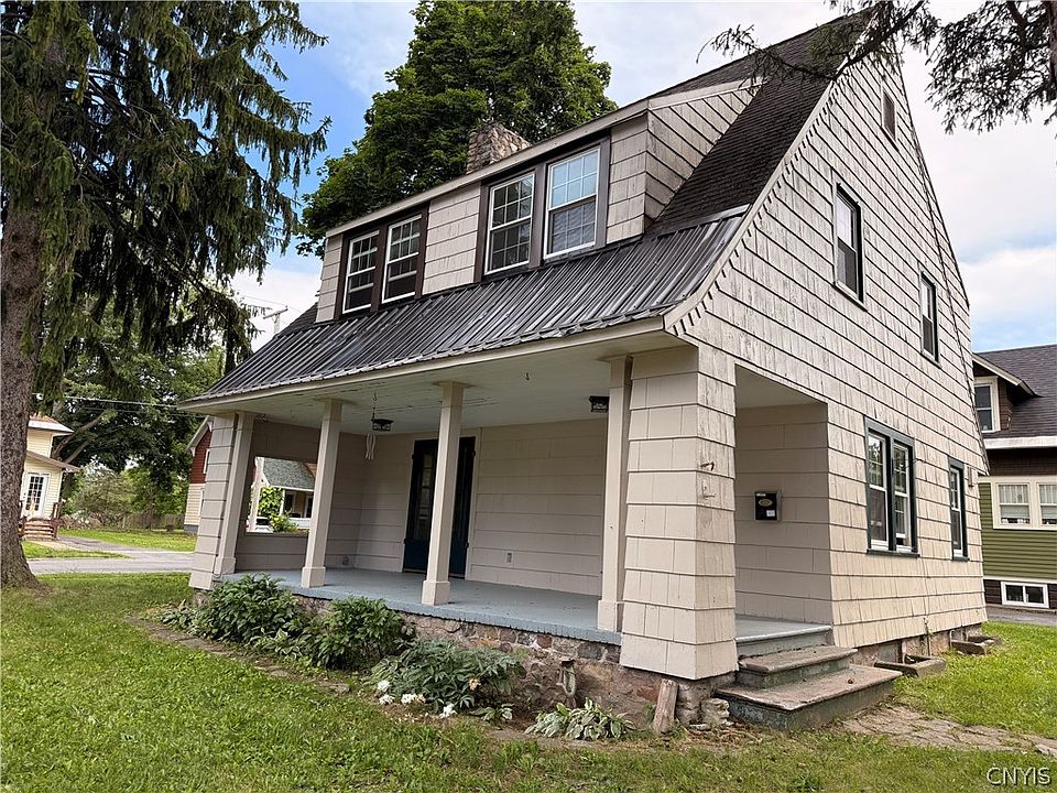1st image of 139 Monroe Ave