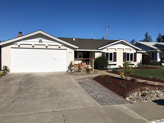 2nd image of 2446 Villa Nueva Way