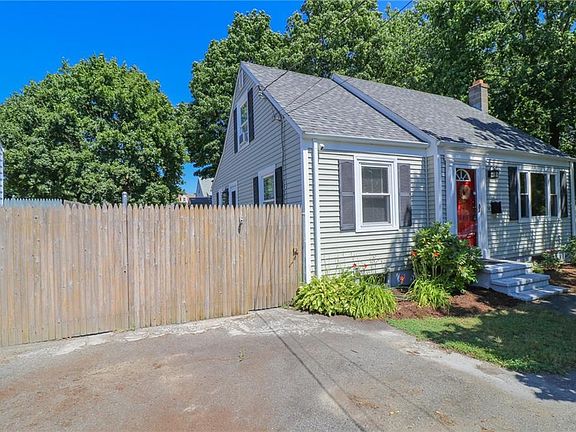 3rd image of 70 Highland Ave