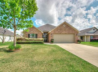 3411 Grand Bayou Dr, Bossier City, LA 71111