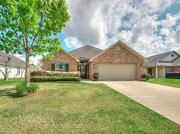 3411 Grand Bayou Dr, Bossier City, LA 71111