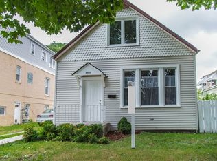 6437 28th St, Berwyn, IL 60402