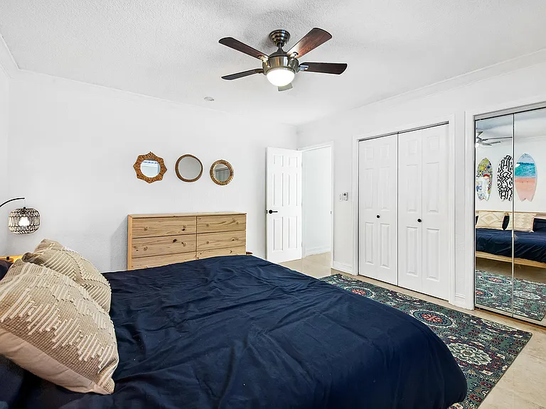 4761 Bayview Dr — Photo 16