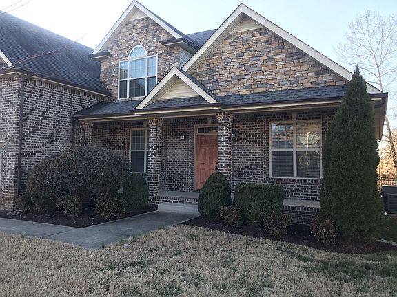 2nd image of 1068 Willow Cir