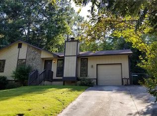 4007 Tanglewood Rd, Snellville, GA 30039