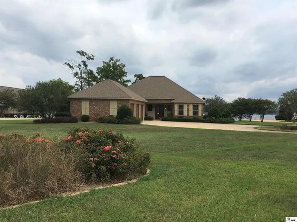 200 Dozier Creek Cir, Farmerville, LA 71241