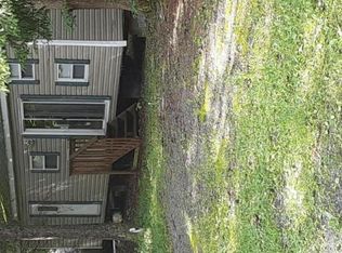 101 Oswego Ct, Shohola, PA 18458