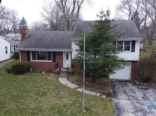 5551 Yermo Dr, Toledo, OH 43613