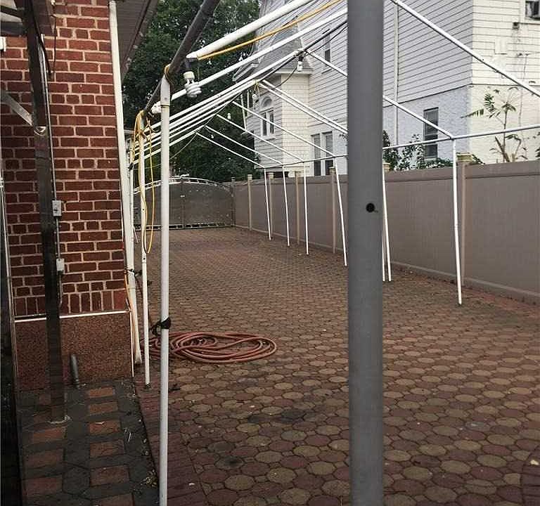 2nd image of 8722 113th St