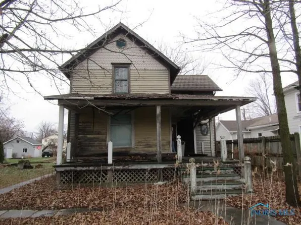 220 W Ottawa St, Oak Harbor, OH 43449