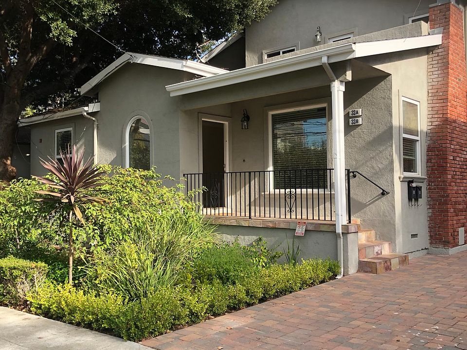 1st image of 33 Barneson Ave