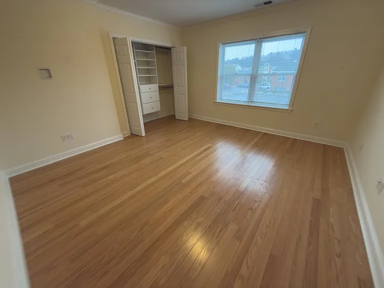 239 Gerry Rd — Photo 28