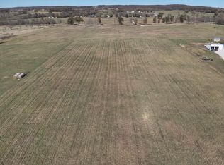 14 S 82nd Rd, Bolivar, MO 65613