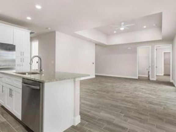 5th image of 321 Neighborly Road