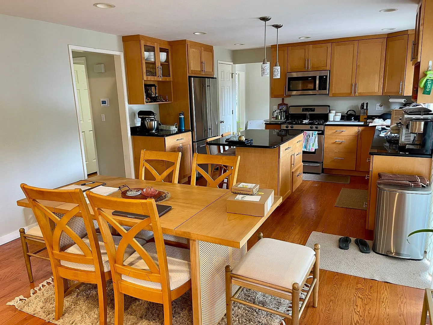 4Bd/2.5Ba Sammamish Home — Photo 4
