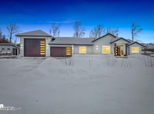 1435 S Andre Cir, Palmer, AK 99645