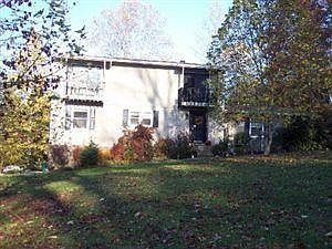 3rd image of 8704 Glen Echo Dr