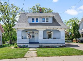 202 Lake St, Mount Horeb, WI 53572