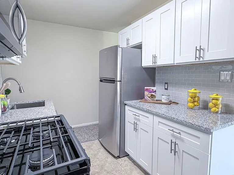 Brookdale at Mark Center Apartment Homes — Photo 6