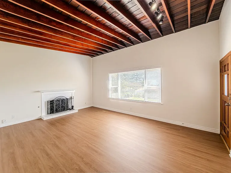 3123 Los Olivos Ln — Photo 2