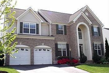 1st image of 747 Vermillion Dr NE