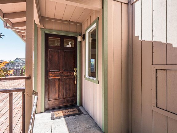 2nd image of 110 Rosita Ln