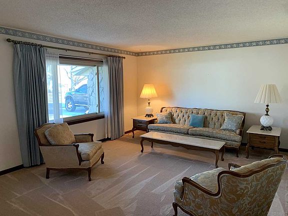 2nd image of 5712 Bridgeview Dr