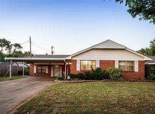 305 Guy Dr, Midwest City, OK 73110